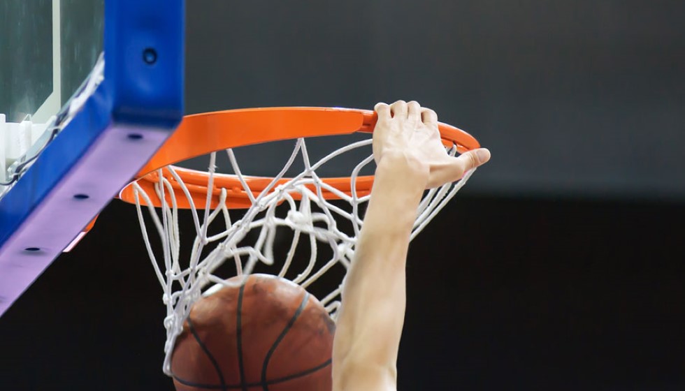 Dayton Flyers Stage Unforgettable Comeback Against Nevada in NCAA Tournament